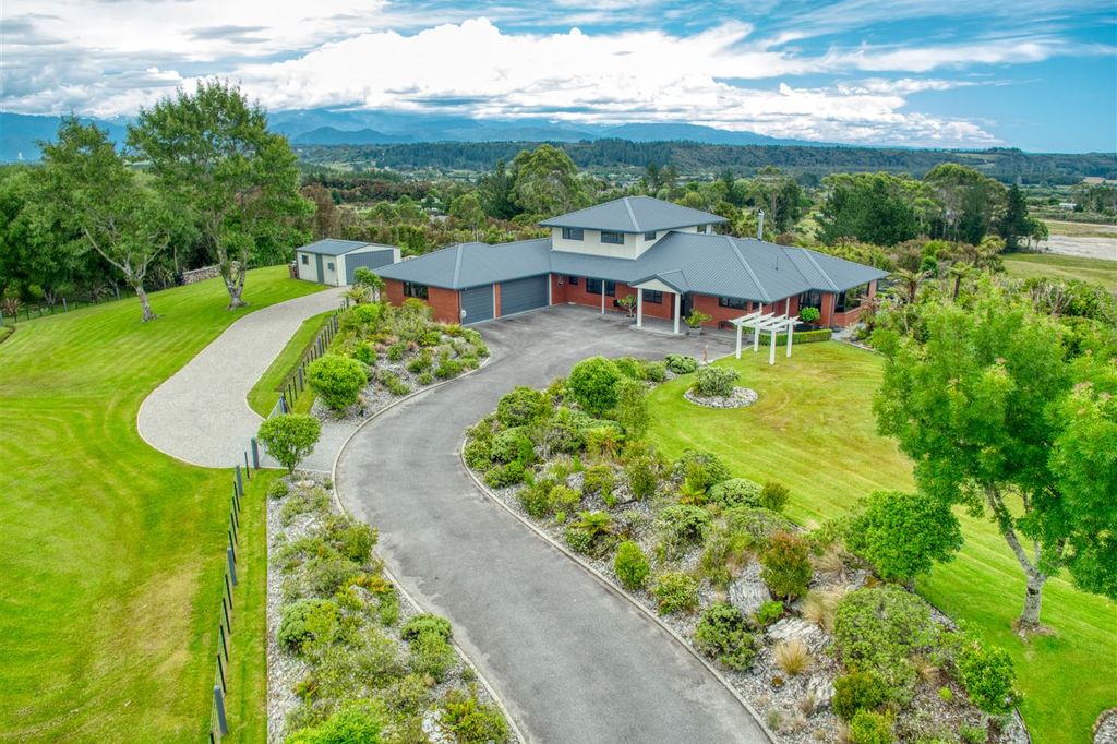 Property value 45 Brickfield Road, Hokitika realestate.co.nz