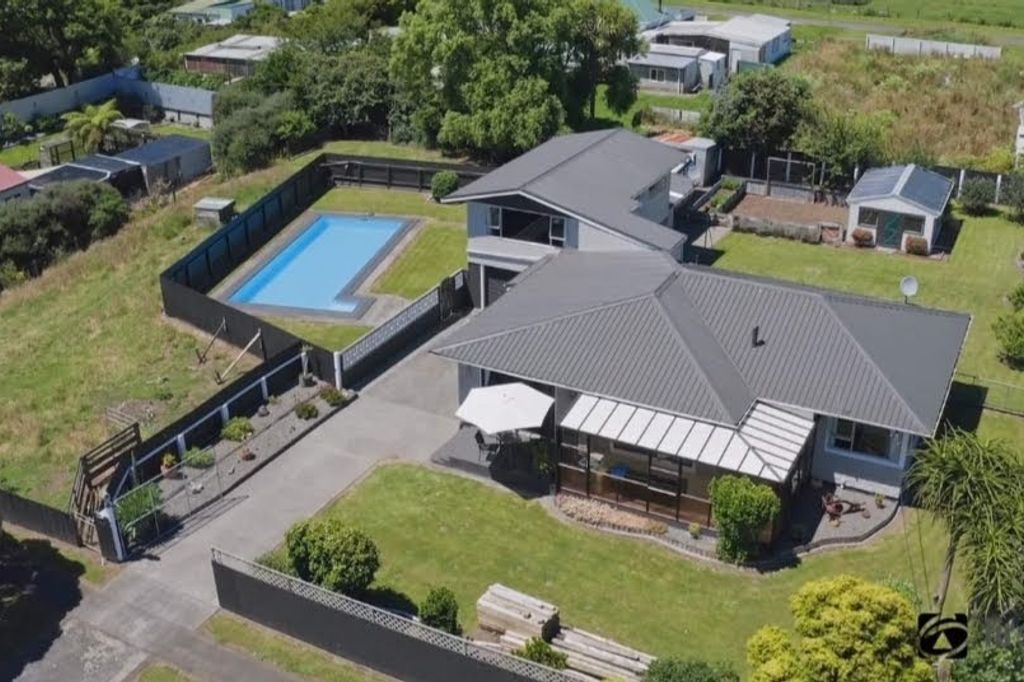 Sold 74 Riemenschneider Street, Manaia realestate.co.nz