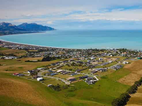 3A Seaview Sections, Kaikoura