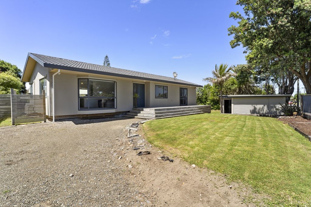 Property value 4 The Avenue, Otaki Beach realestate.co.nz