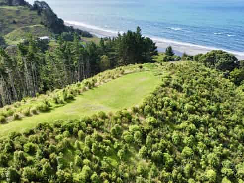 761H State Highway 2 West, Pikowai