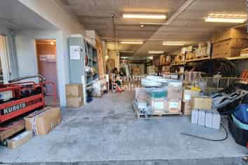 Economic Mt Eden Warehouse