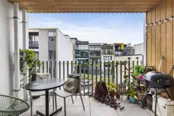 302/11 Vinegar Lane, Grey Lynn