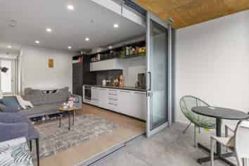 302/11 Vinegar Lane, Grey Lynn