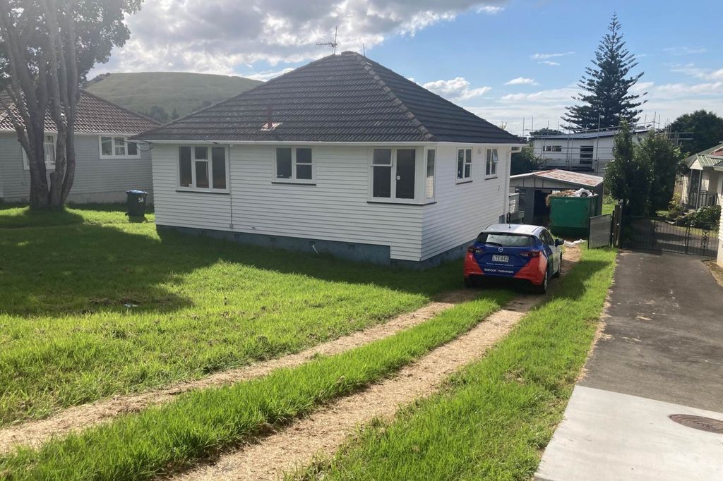 Property value 9 Coates Crescent, Panmure realestate.co.nz