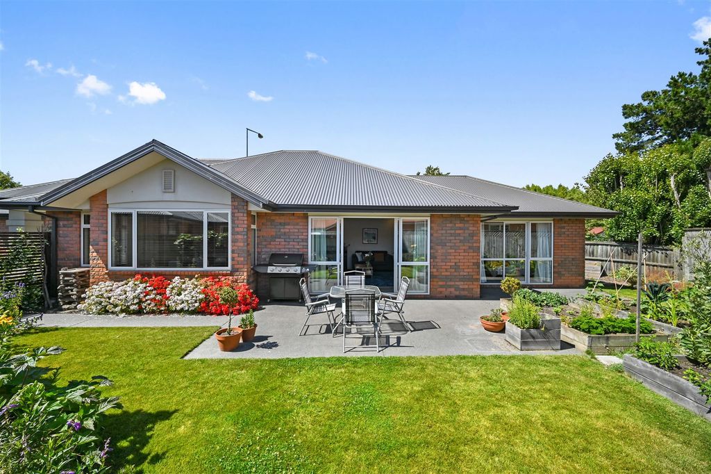 Property value 15 Saint Thomas Place, Woolston realestate.co.nz