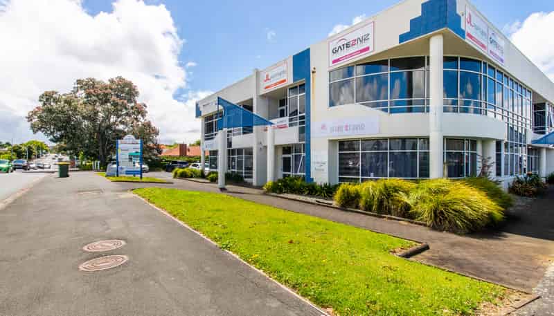 A1/129 Onewa Road, Northcote