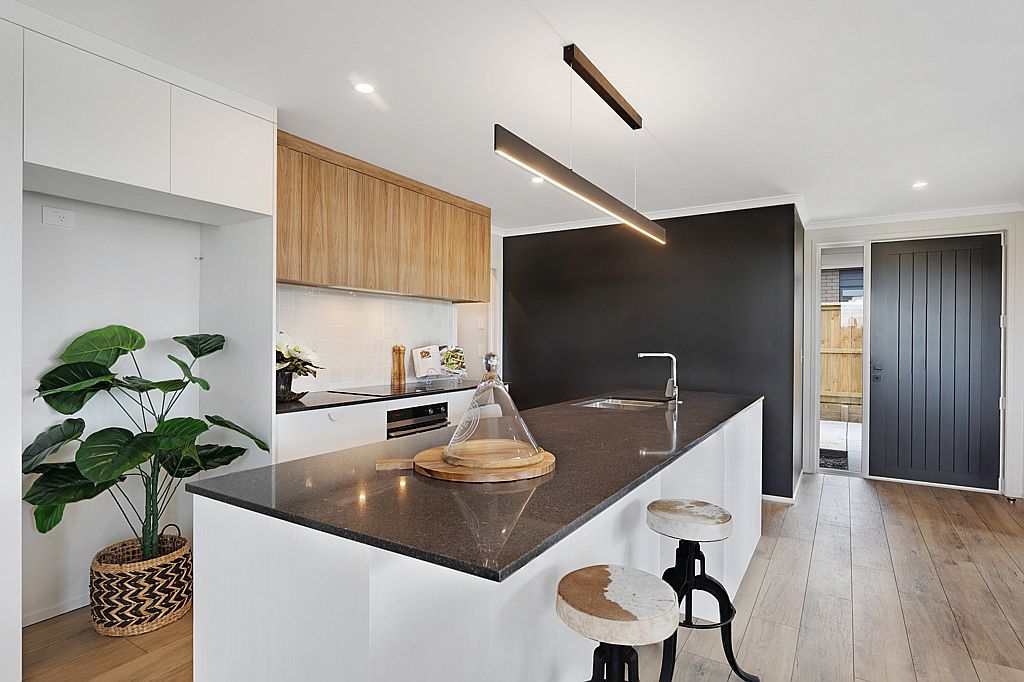 Property value 8 Orawahi Road, Glenbrook realestate.co.nz