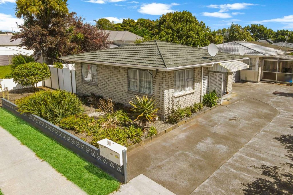 Sold 33A Pitt Street, Whanganui Central realestate.co.nz