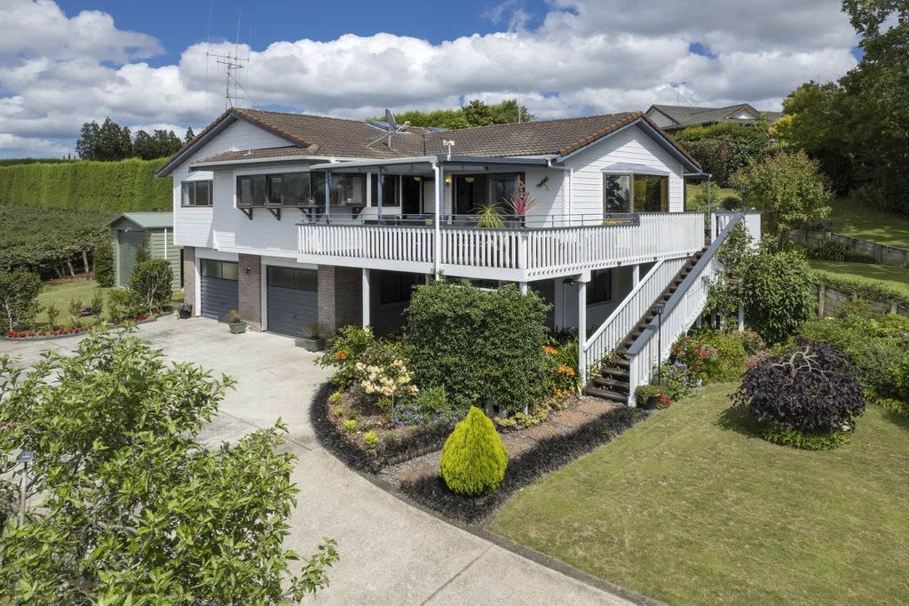 Property value 221 Plummers Point Road, Whakamarama realestate.co.nz