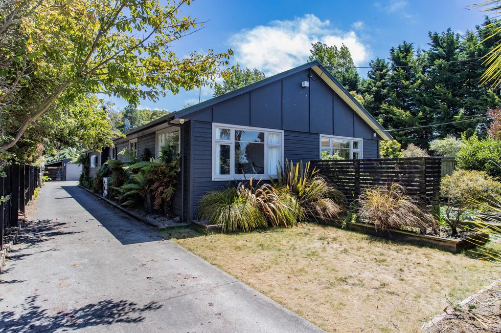 Sold 51 Kings Avenue, Waikuku Beach realestate.co.nz