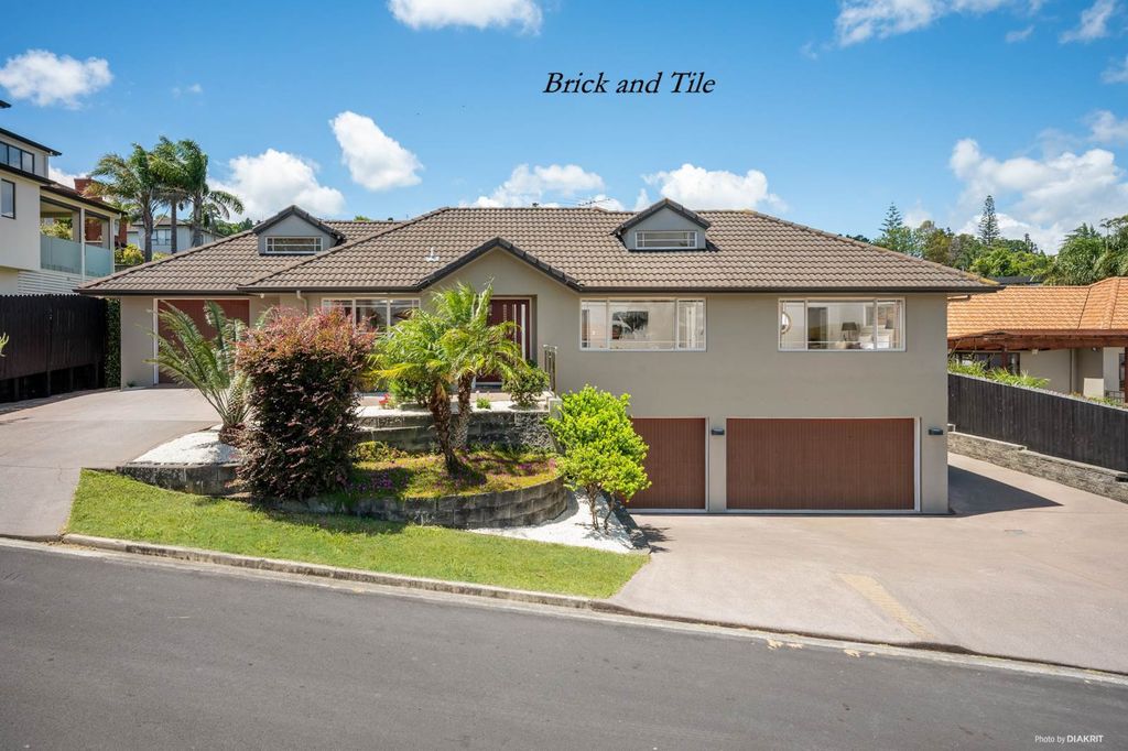 Property value 60 Brooke Ridge Rise, East Tamaki Heights realestate