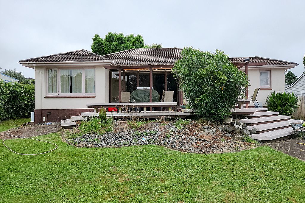 Sold 983 Alexandra Street, Te Awamutu realestate.co.nz