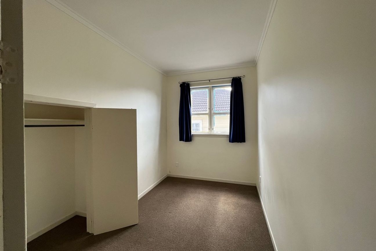 2/2 Aroha Ave, Sandringham - Więcej