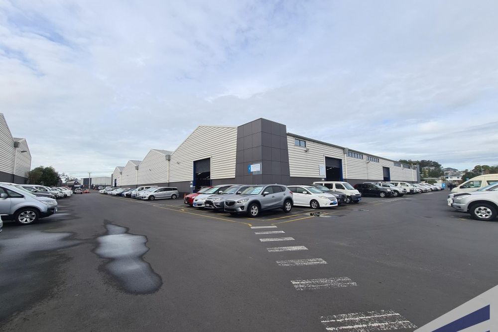 5,500Sqm Warehouse In Penrose - View 2