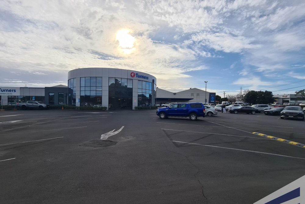 5,500Sqm Warehouse In Penrose - View 3
