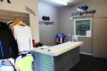 High Profile Showroom/Warehouse 