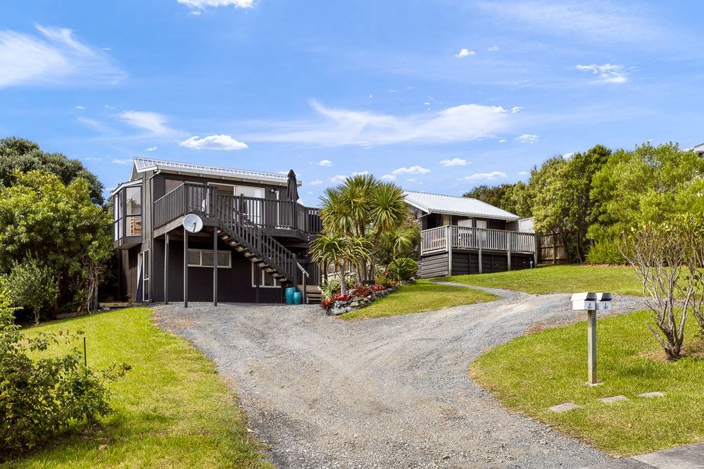 Property value 8 Woodlands Avenue, Snells Beach realestate.co.nz