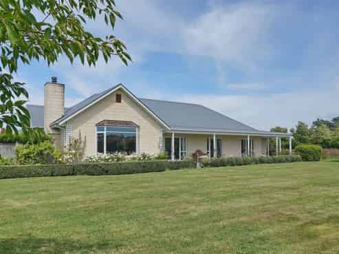 280 Stokes Road, Balcairn
