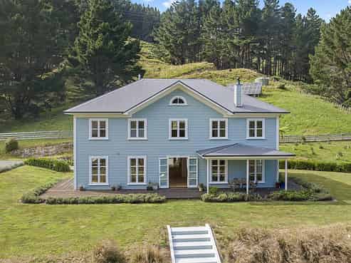 148 Makara Road, Makara