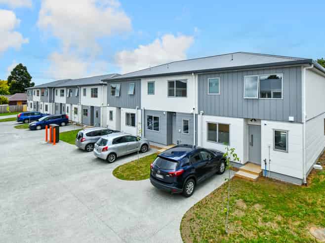 9/70 Clevedon Road, Papakura