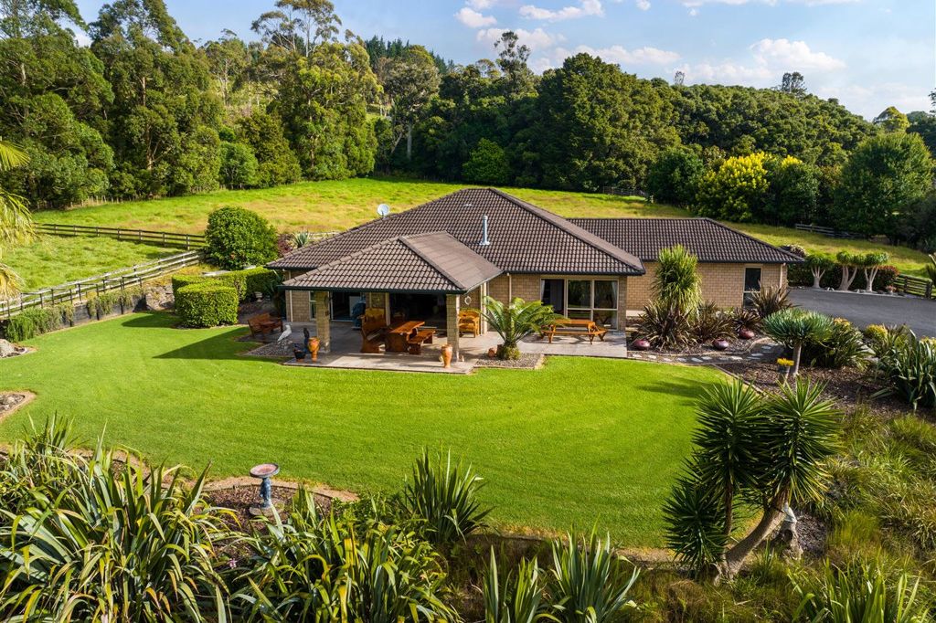 Property value - 16 De L'isle Lane, Maungatapere - realestate.co.nz