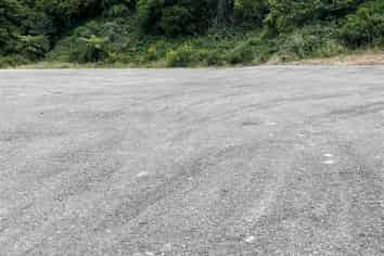 Parking Space 400 sqm +