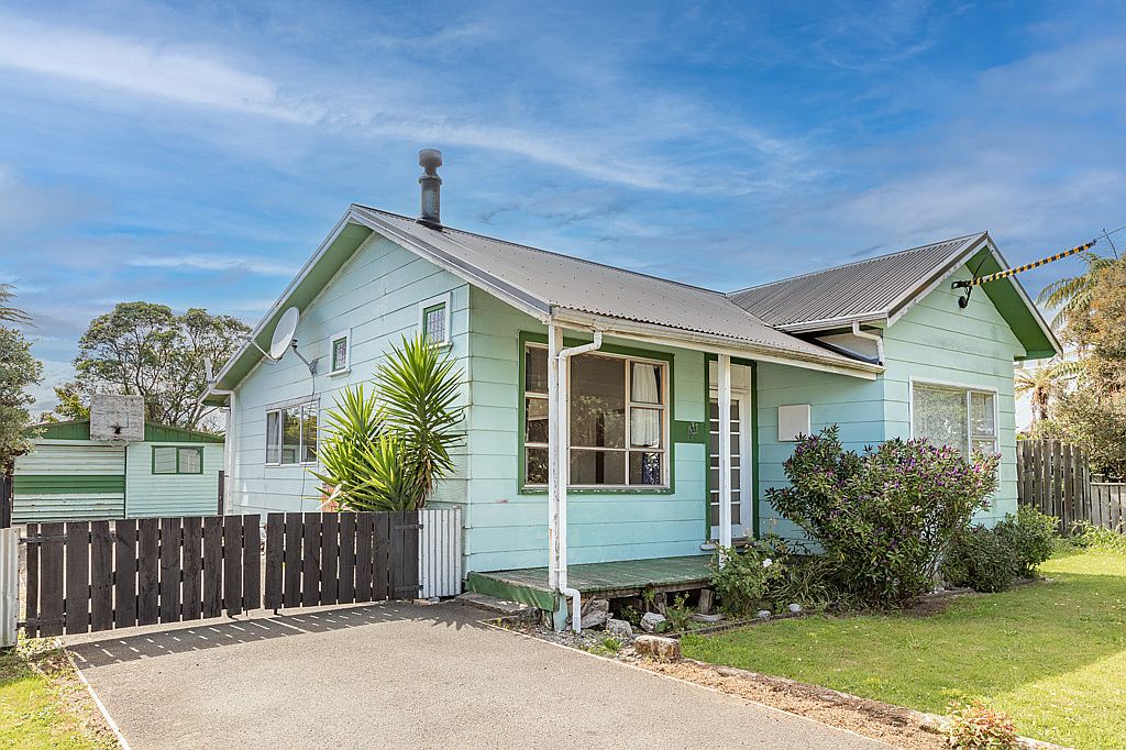 Sold 59 Romilly Street, Westport realestate.co.nz