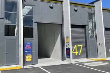 Freehold affordable industrial unit for Sale