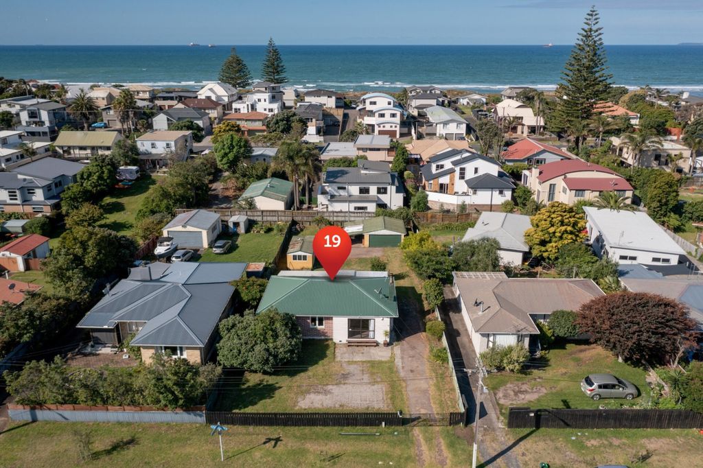 Property value 19 Paterson Street, Mount Maunganui realestate.co.nz