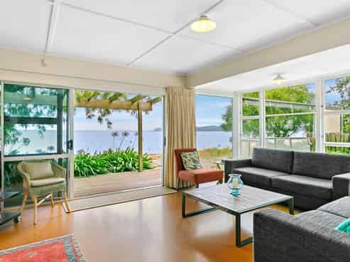 132 State Highway 1, Waitahanui
