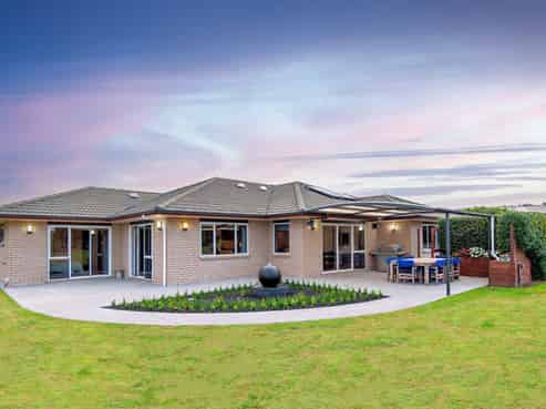 121B Aerodrome Road, Thornton