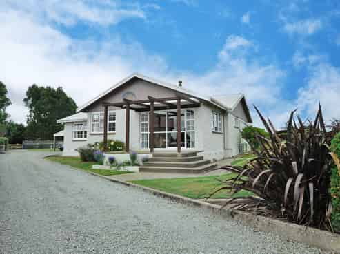 9 Woodlands South Road, Woodlands