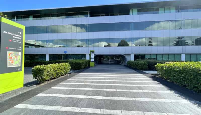 68-76 Taharoto Road, Takapuna