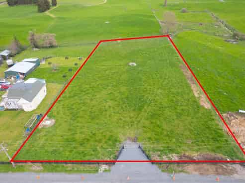 81 Arapuni Road, Lichfield