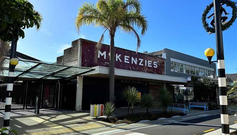  2A/21 Hurstmere Road, Takapuna