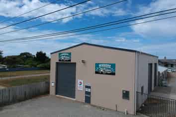 Commercial, Key Location
