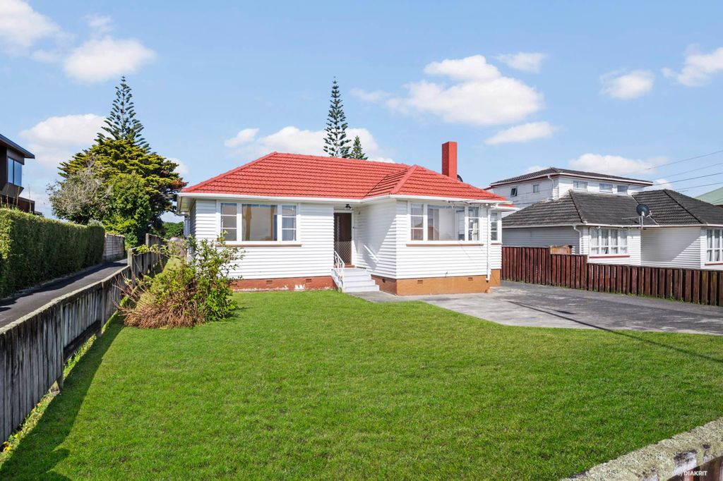Property value 269 Richardson Road, Mount Roskill realestate.co.nz