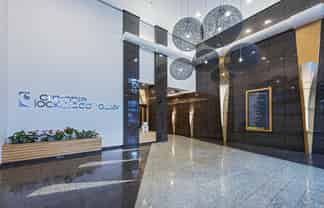 Easy office living on Queen Street 