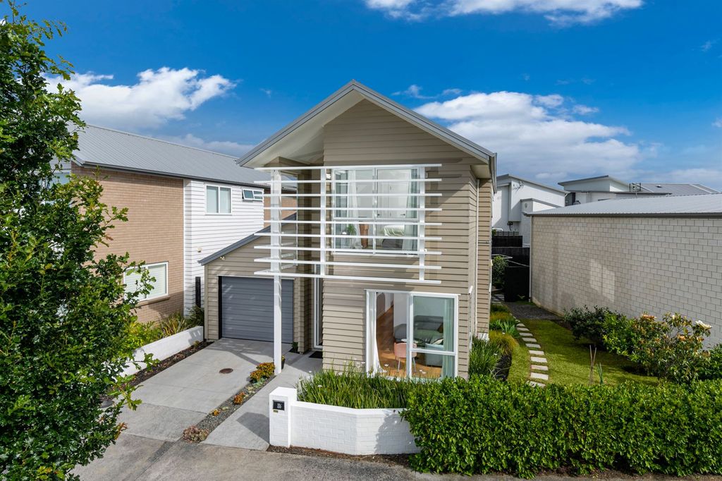 Property value 186 Clark Road, Hobsonville realestate.co.nz