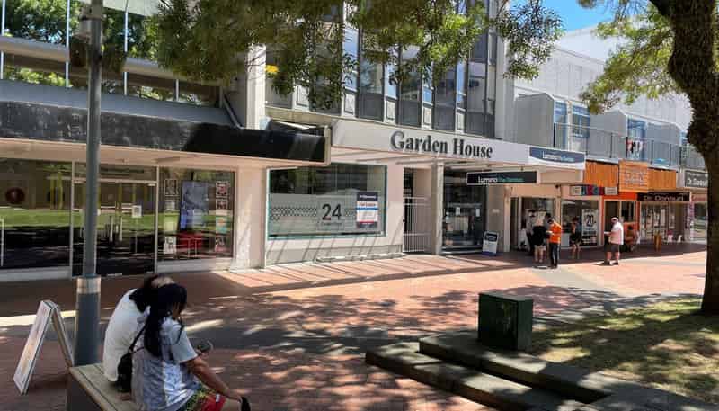 Ground/24 Garden Place, Hamilton Central