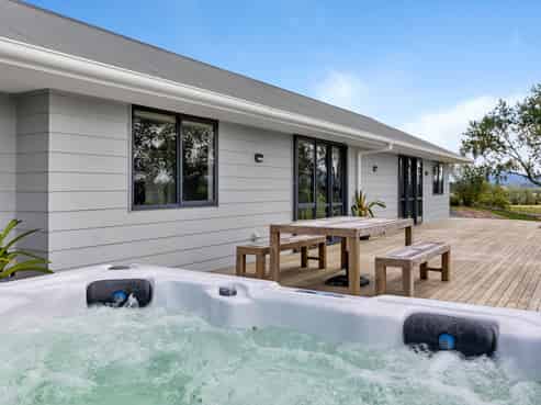 912 Whatitiri Road, Poroti