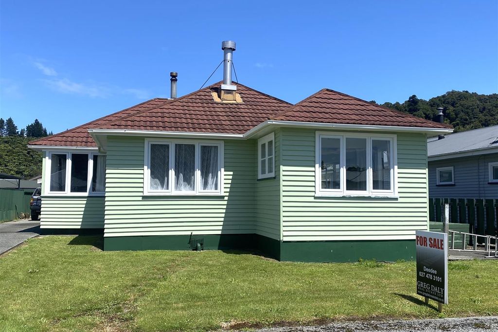 Property value 8 Eva Street, Greymouth realestate.co.nz