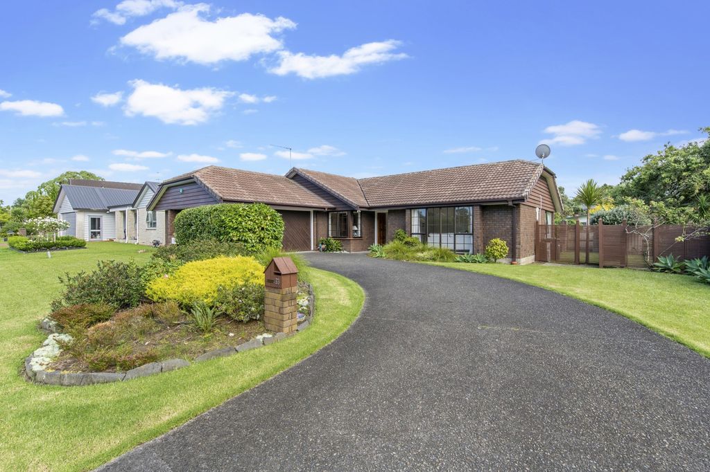 Sold 33 Uppingham Crescent, Hillcrest realestate.co.nz