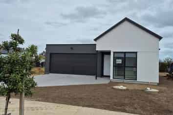    8 Mataikokako Loop, Kawakawa Bay