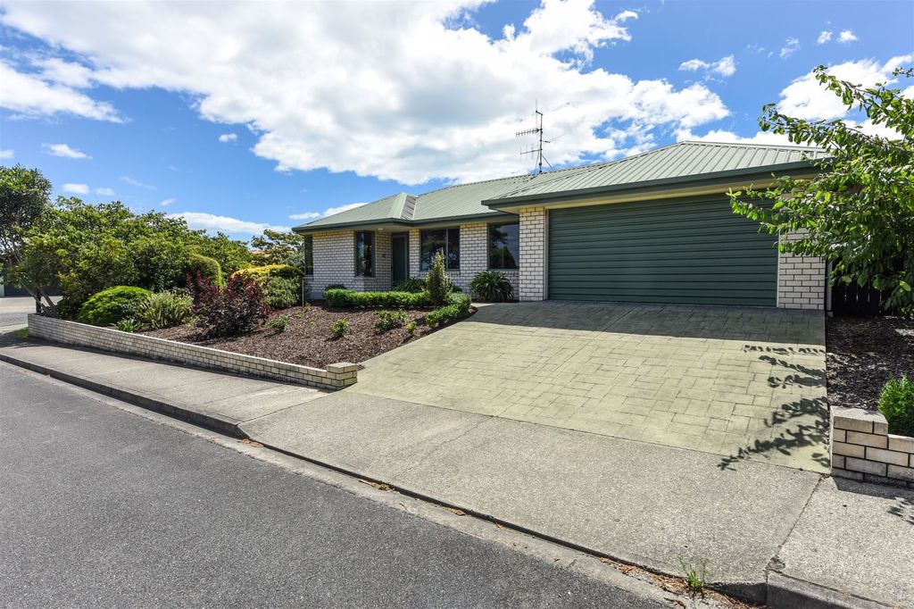Property value 27 Kingsford Drive, Stoke realestate.co.nz