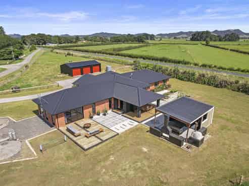 1042 Orini Road, Orini