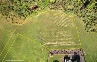 50 Taha Puke Road, Okura