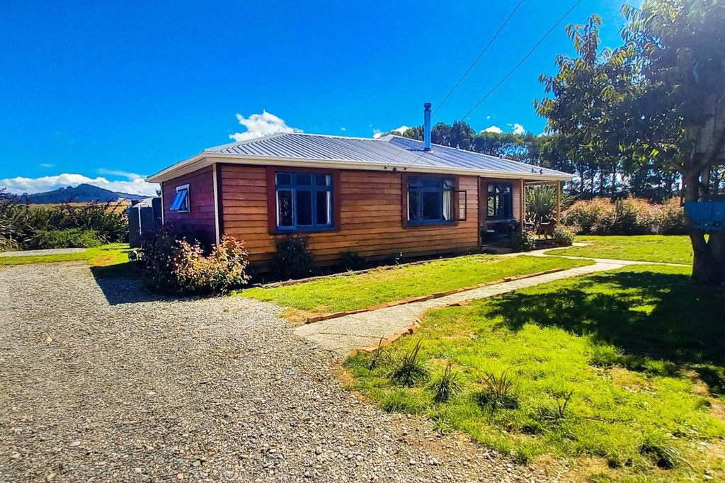 Property value 17 Settlement Road, Tuatapere realestate.co.nz