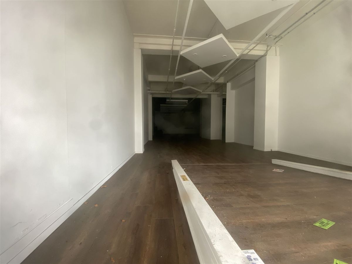 Retail on Broadway - Bring in your offer!